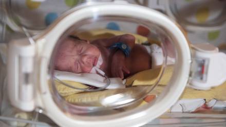 Noworodek, Fot. PAP/Wojtek Jargiło