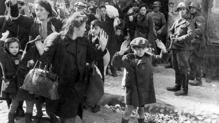 Żydzi podczas II wojny światowej. Fot. PAP