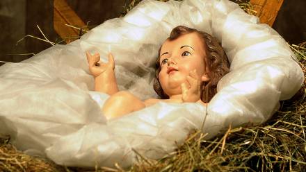 Szopka bożonarodzeniowa na Rynku w Przemyślu (zdjęcie ilustracyjne), fot. PAP/Darek Delmanowicz