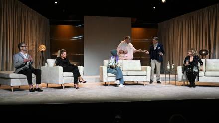 Grzegorz Damięcki, Emilia Komarnicka-Klynstra, Paulina Gałązka, Bartłomiej Nowosielski, Krzysztof Tyniec, Marzena Trybała. Fot. PAP/Radek Pietruszka