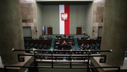 Sala posiedzeń Sejmu Fot. PAP/Albert Zawada