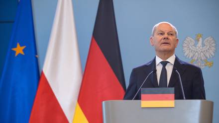 Kanclerz Niemiec Olaf Scholz podczas konferencji prasowej w siedzibie Kancelarii Prezesa Rady Ministrów w Warszawie.  02.07.2024. Fot. PAP/Marcin Obara