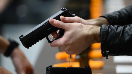 Broń palna (zdjęcie ilustracyjne). Fot. PAP/Jakub Kaczmarczyk