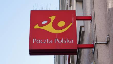 Poczta Polska. Fot. PAP/Albert Zawada