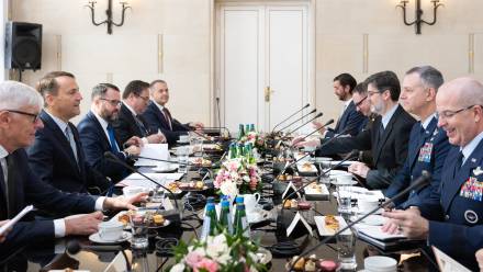 Resort dyplomacji zaznaczył, że była to pierwsza wizyta gen. Alexusa Grynkewicha w Polsce po objęciu nowych stanowisk 4 lipca br.. Fot. X/MSZ