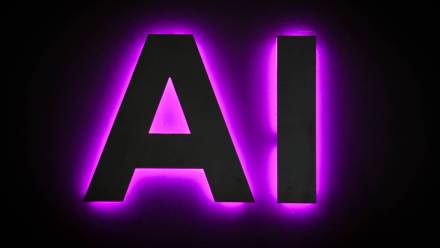 Sztuczna inteligencja (zdjęcie ilustracyjne). Fot. EPA/Enric Fontcuberta