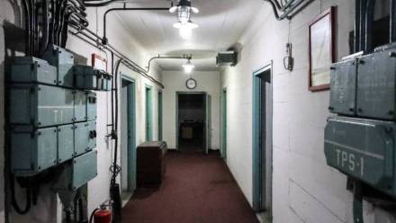 Schron Fot. PAP/ Leszek Szymański Komendant