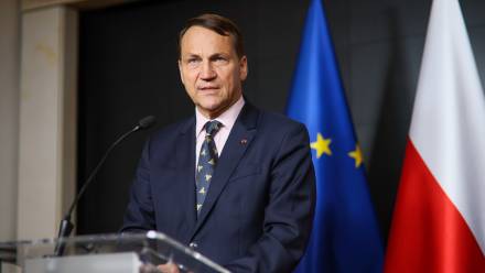 Wicepremier, minister spraw zagranicznych Radosław Sikorski. Fot.  PAP/Leszek Szymański