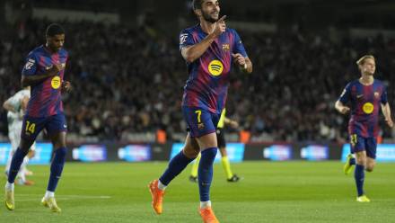 Piłkarze FC Barcelony, fot. PAP/EPA/EFE/Enric Fontcuberta