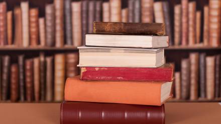 Rok 2025. Pięć książek o sztuce nie do zapomnienia. Fot. Adobe Stock/ twotnig