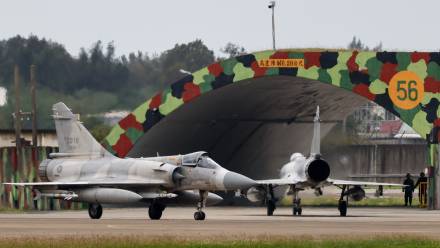 Myśliwce Mirage 2000 tajwańskich sił powietrznych Fot. PAP/EPA/RITCHIE B. TONGO