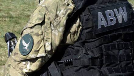 Funkcjonariusz ABW Fot. PAP/Darek Delmanowicz