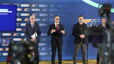 Klimczak:  PKP Intercity ogłasza przetarg na zakup pierwszych w Polsce high speedów. Fot. X/Dariusz Klimczak