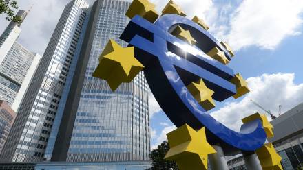 Siedziba Europejskiego Banku Centralnego Fot. PAP/Bartłomiej Zborowski