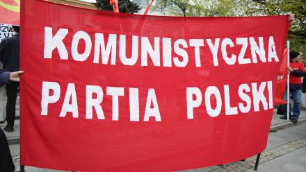 TK wydał orzeczenie prowadzące do delegalizacji Komunistycznej Partii Polski. Fot. PAP/	Leszek Szymański