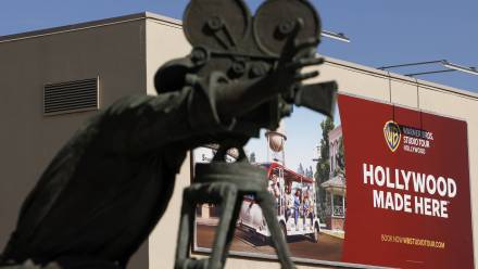 Studio Warner Bros. w Kalifornii Fot. PAP/EPA/CAROLINE BREHMAN