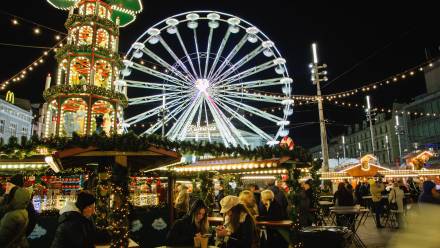 Jarmark Bożonarodzeniowy w Katowicach. Fot. PAP/Art Service