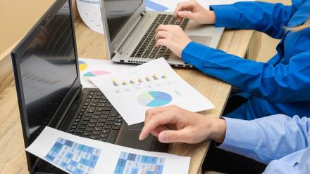 Ekonomista:  w pierwszych miesiącach 2026 r. można spodziewać się krótkiej pauzy w obniżkach, a następnie powrotu do cięć. Fot. Adobe Stock/ Paweł Kacperek 9zdjęcie ilustracyjne)