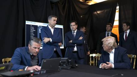 Donald Trump, Pete Hegseth, John Ratcliff, Marco Rubio podczas oglądania akcji zbrojnej w Wenezueli Fot. PAP/EPA/WHITE HOUSE PRESS OFFICE HANDOUT