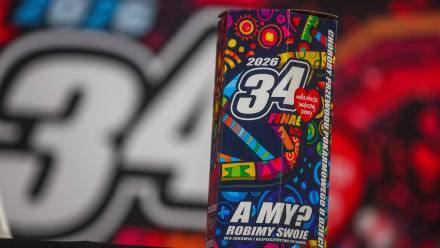 Puszka 34. Finału WOŚP, fot. PAP/Leszek Szymański