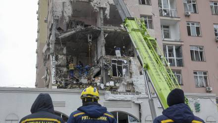 Atak Rosji na Ukrainę. Fot. EPA/SERGEY DOLZHENKO