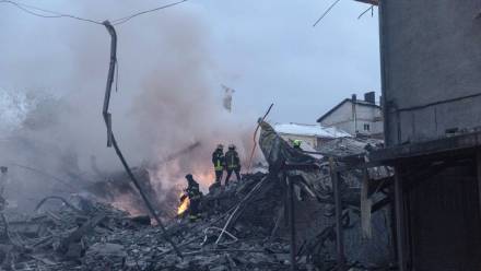 Zniszczenia na Ukrainie. Fot. PAP/Yevhen Titov