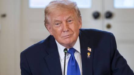 Prezydent USA Donald Trump. Fot. PAP/EPA/BONNIE CASH / POOL