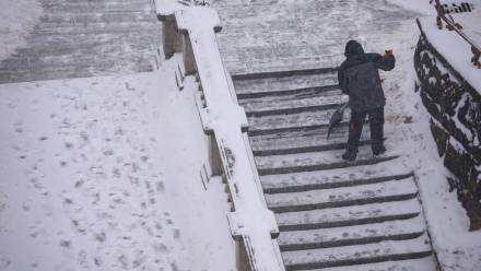 Centrum wydało również alert przed marznącym deszczem i gołoledzią. Fot. PAP/	Leszek Szymański (zdjęcie ilustracyjne)