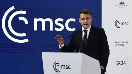 Emmanuel Macron. Fot. EPA/RONALD WITTEK