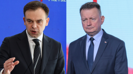 Minister finansów Andrzej Domański i poseł PiS Mariusz Błaszczak. Fot. PAP/Albert Zawada/Rafał Guz