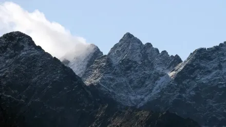 Widok na Tatry Wysokie (zdjęcie ilustracyjne). Fot. PAP/Grzegorz Momot