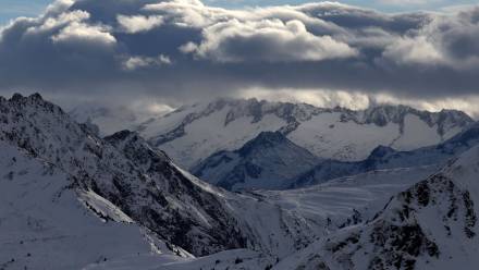 Alpy w Austrii, zdjęcie ilustracyjne, fot. PAP/EPA/ANNA SZILAGYI
