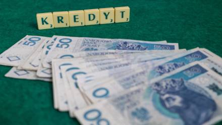 Banknoty Fot. PAP/Szymon Pulcyn