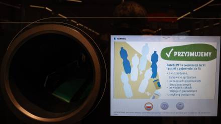 Automat kaucyjny Fot. PAP/Zubrzycki Marian