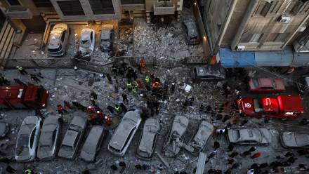 Zniszczenia w Bejrucie po ataku Izraela. Fot. PAP/EPA/WAEL HAMZEH