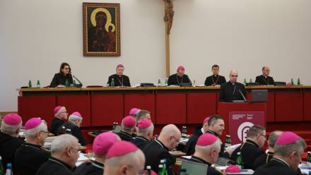 Konferencja Episkopatu Polski ustanowiła Komisję niezależnych ekspertów do zbadania zjawiska wykorzystywania seksualnego osób małoletnich w Kościele katolickim w Polsce. Fot. X/EpiskopatNews