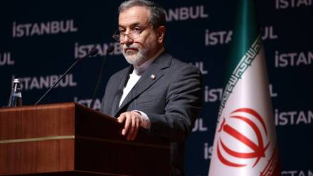 Minister spraw zagranicznych Iranu Abbas Aragczi. Fot. PAP/EPA/ERDEM SAHIN