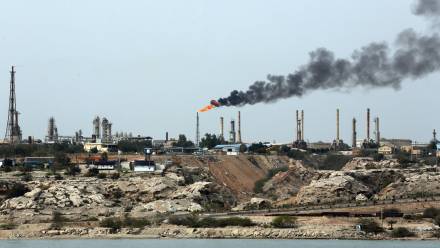 Wyspa Chark. Fot. EPA/ABEDIN TAHERKENAREH