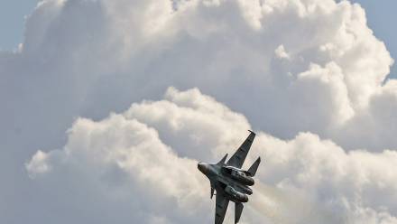 Rosyjski Su-30, fot. PAP/EPA/SERGEI ILNITSKY
