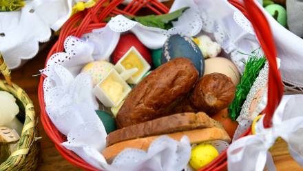 Koszyk wielkanocny Fot. PAP/Art Service