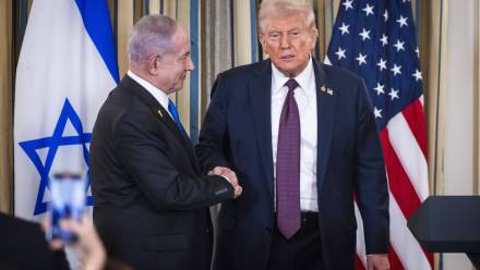 Benjamin Netanjahu i Donald Trump Fot. PAP/EPA/JIM LO SCALZO / POOL