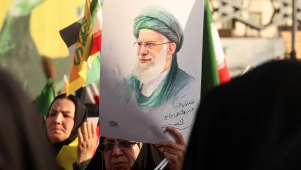  Protesty w Iranie po śmierci ajatollaha Ali Chameniego. Fot. PAP/ EPA/ABEDIN TAHERKENAREH