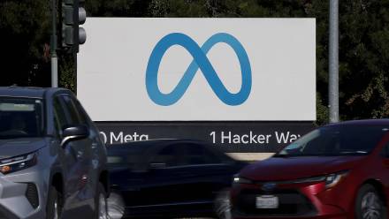 Logo Meta Fot. PAP/EPA/JOHN G. MABANGLO