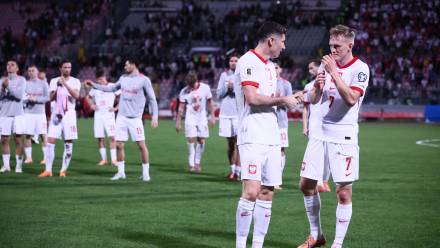 Piłkarze reprezentacji Polski: Robert Lewandowski i Karol Świderski. Fot. PAP/Leszek Szymański