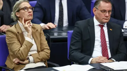 Alice Weidel i Tino Chrupalla, współprzewodniczący AfD. Fot. PAP/EPA/FILIP SINGER