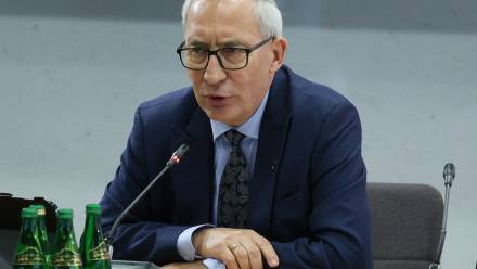 Smoliński: Sejm nie jest miejscem do uciszania debaty. Fot. PAP/	Rafał Guz