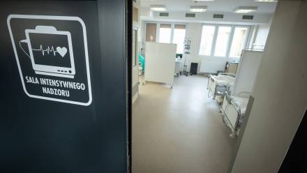 Sala szpitalna Fot. PAP/Tytus Żmijewski