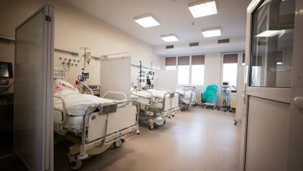 Sala szpitalna Fot. PAP/Tytus Żmijewski
