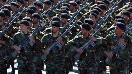 Irańska armia (zdjęcie ilustracyjne). Fot. EPA/ABEDIN TAHERKENAREH