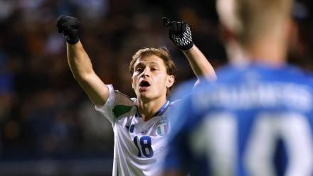 Piłkarz reprezentacji Włoch Nicolo Barella. Fot. PAP/EPA/TOMS KALNINS